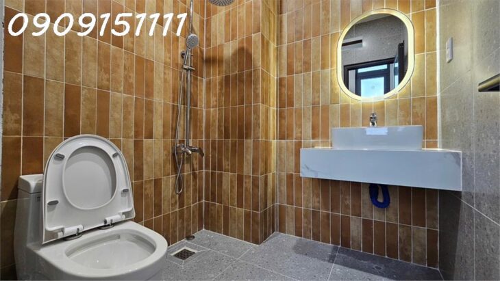 BÁN NHÀ LÔ GÓC- 4 TẦNG- PHẠM HỮU LẦU- QUẬN 7- 60M2- NHỈNH 6 TỶ