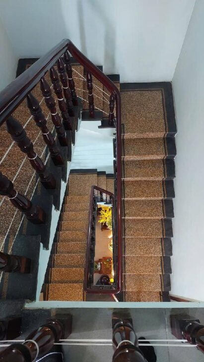 CÁCH PHẠM VĂN ĐỒNG 1PHÚT ,VỊ TRÍ THÔNG THOÁNG XE HƠI TRÁNH. THUẬN TIỆN DI CHUYỂN. 155M. NHỈNH 7 TỶ.