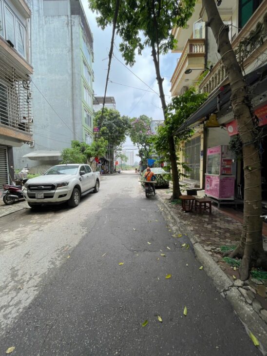 Bán nhà tây trà 6 tầng long lanh phân lô nhiều ô tô tránh dừng đỗ kinh doanh hoàng mai