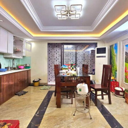 chỉ 15.9 tỷ có ngay nhà đẹp Võ Thị Sáu trung tâm Hai Bà Trưng,6 tầng thang máy ở luôn