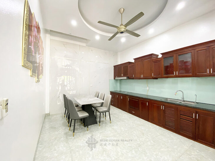 Bán nhà 4 tầng 50 m² KĐT Mậu Lương, Hà Đông, mặt tiền 4m, ô tô đỗ cửa, chỉ 14 tỷ, kinh doanh tốt