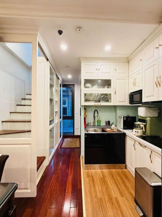 BÁN NHÀ THANH NHÀN, HAI BÀ TRƯNG, 1 NHÀ RA PHỐ, 6T THANG MÁY, 38M2, 11.9TỶ(CTL)