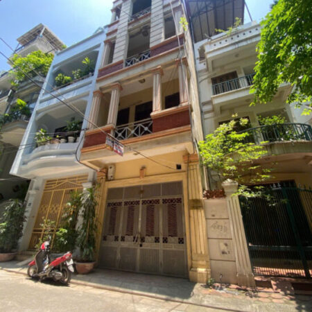 BÁN NHÀ PHÂN LÔ CẦU GIẤY – 5 TẦNG – 50M² – MẶT TIỀN 6M – Ô TÔ TRÁNH, CÓ VỈA HÈ – giá nhỉnh 15 tỷ
