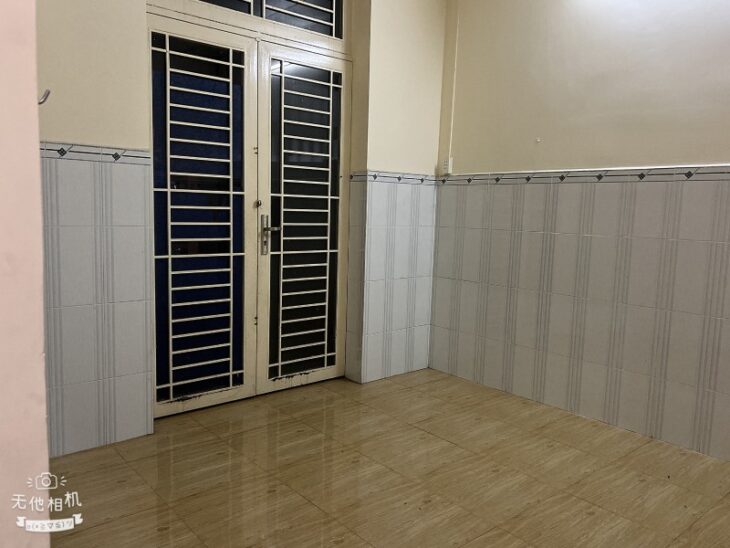 Bán nhà MẶT TIỀN kinh doanh đa ngành nghề,ngang KHỦNG 8,5m,gần chợ Xóm Vắng