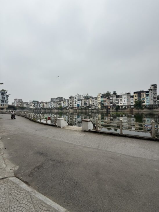 NGUYỄN VĂN CỪ 25 tỷ VỈA HÈ Ô TÔ,THANG MÁY,VIEW HỒ,LONG BIÊN HÀ NỘI