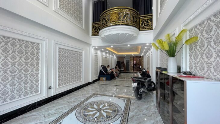 NHÀ MỚI PHỐ TRẠM nhỉnh 19 tỷ NGÕ Ô TÔ GARA THANG MÁY,LONG BIÊN HÀ NỘI