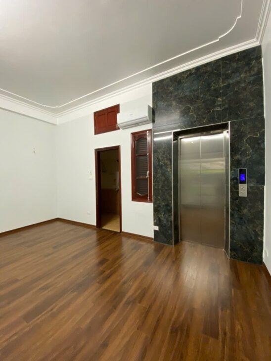 BÁN NHÀ PHỐ TRẠM, LONG BIÊN – 6 TẦNG, THANG MÁY XỊN, 39 TỶ