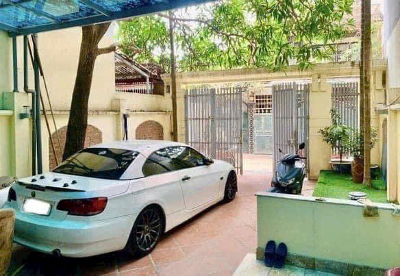 biệt thự mini Ngọc Thuỵ, 120m x 3 tầng, mặt tiền 6m, sân vườn tiểu cảnh, ôtô vào nhà