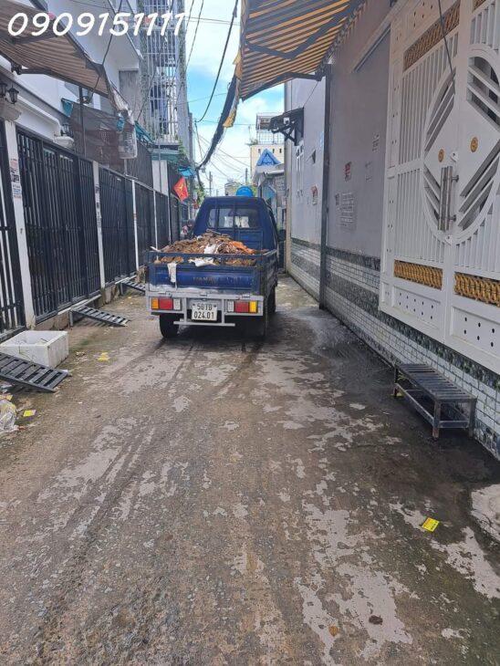 RẺ NHẤT QUẬN 7- Ô TÔ NGỦ TRONG NHÀ- HẺM XE HƠI- PHẠM HỮU LẦU- 130M2- NHỈNH 6 TỶ