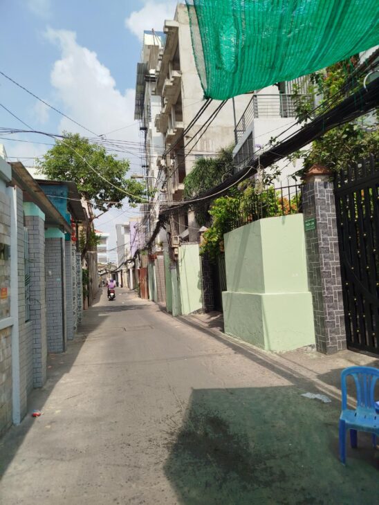 KẸT TIỀN BÁN GẤP NHÀ ĐƯỜNG HOÀI THANH, [P14, Q8] DT: 113.3M2( 5.2 X 22M) SÁT BÊN CHỢ, CHỈ 5.2 TỶ.