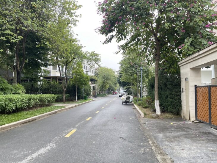 Bán gấp biệt thự khu vip Starlake Tây Hồ Tây 220m² mặt tiền khủng 10m 130 tỷ