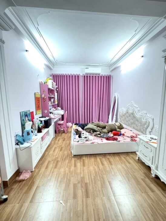 NHÀ ĐỊNH CÔNG THƯỢNG, HOÀNG MAI, Ô TÔ QUA NHÀ, 3 BƯỚC RA PHỐ, 52M2, 13.5 TỶ(CTL)