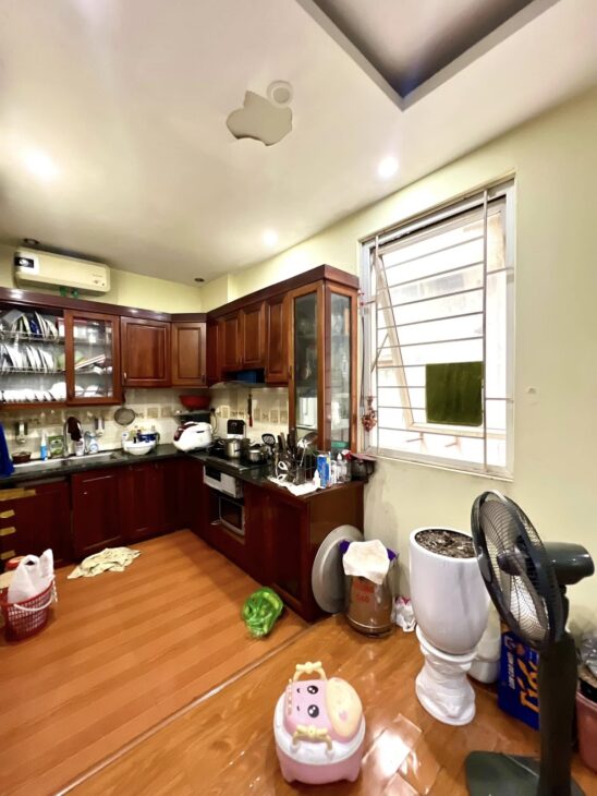 Bán nhà cách 5m ra phố Vũ Tông Phan, Lô góc, oto vòng quanh,KD đỉnh, 18.5 tỷ