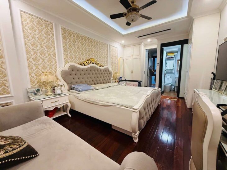 BÁN NHÀ THANH NHÀN, HAI BÀ TRƯNG, 1 NHÀ RA PHỐ, 6T THANG MÁY, 38M2, 11.9TỶ(CTL)