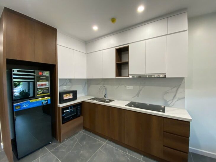 Bán Tòa Mặt Phố Mặt Phố Nghi Tàm, Tây Hồ 126m2/ 7Tầng Thang máy, MT 8m 75 Tỷ