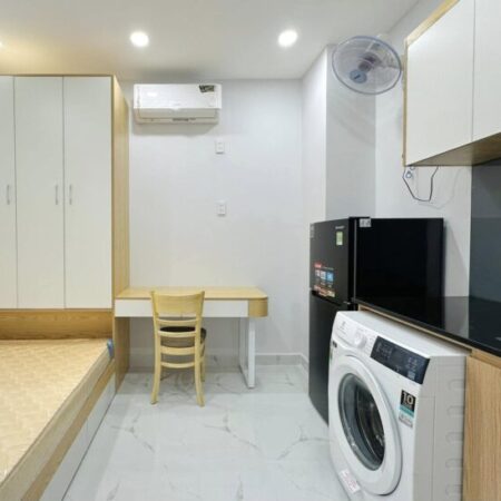 CHUNG CƯ MINI PHÚ DIỄN 77M2X7T,20 PKK, 10M RA PHỐ, 100 TRIỆU/THÁNG, 21 TỶ CHUNG CƯ MINI PHÚ DIỄN 77M2X7T,20 PKK, 10M RA PHỐ, 100 TRIỆU/THÁNG, 21 TỶ