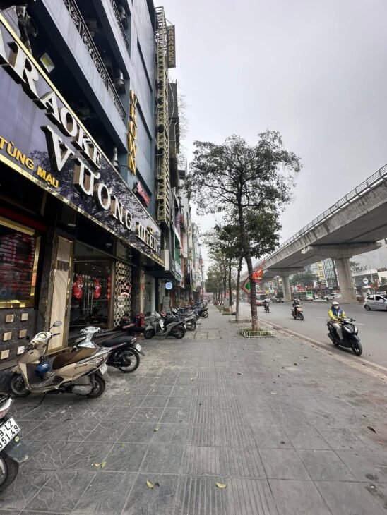 Bán nhà MP Hồ Tùng Mậu (Đối diện ĐH Thương Mại) 65m x 8T Thang máy,MT 5m 45.9 Tỷ