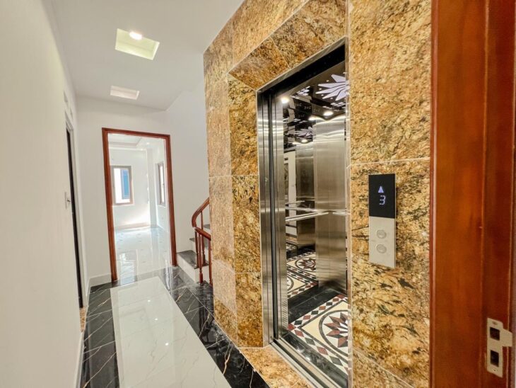 BÁN NHÀ HOÀNG LIỆT – Ô TÔ VÀO NHÀ – VIEW HỒ – THANG MÁY – 50M² – 12.5 TỶ