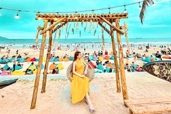 Lô đất 2 mặt tiền ngang 10,7m -Ngay khu du lịch biển Mỹ Khê-Giá chỉ 15 tỷ