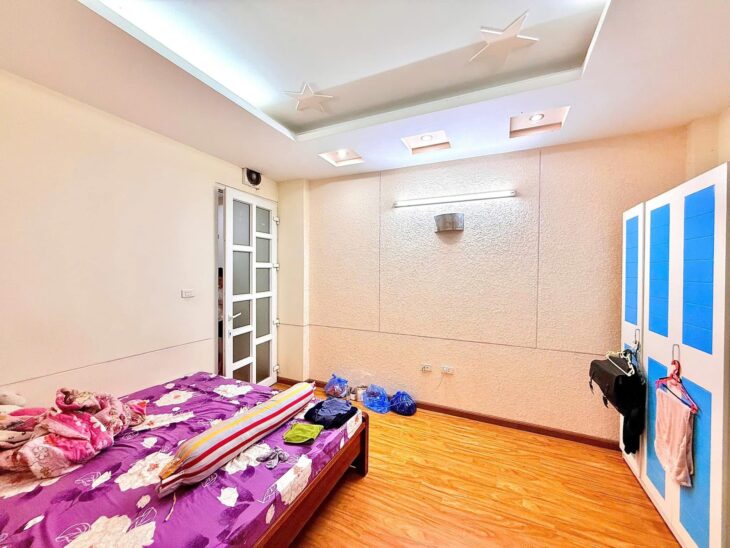 Bán nhà phố Pháo Đài Láng – Đống Đa, 45m2, 5 tầng ở ngay giá SỐC 10.5 tỷ