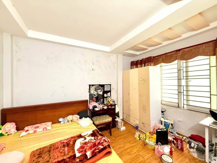 Bán nhà phố Pháo Đài Láng – Đống Đa, 45m2, 5 tầng ở ngay giá SỐC 10.5 tỷ