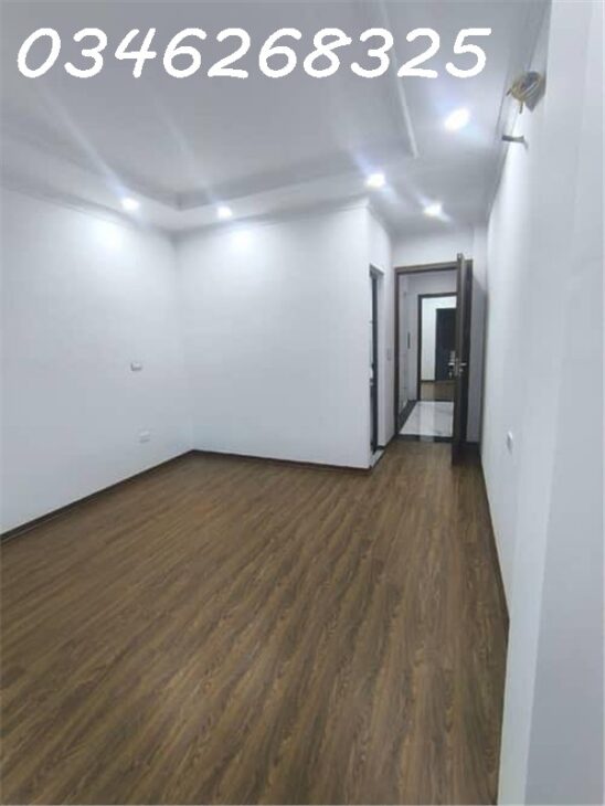 NHÀ MỚI GẦN LINH ĐÀM – THANG MÁY CHẠY VÙ VÙ – Ô TÔ VÀO NHÀ – KINH DOANH ĐỈNH – VÀI BƯỚC RA MẶT PHỐ