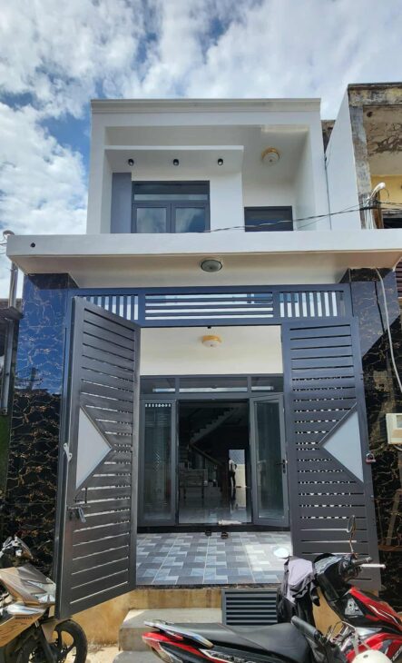 Bán Nhà 2 Tầng Mới Tân Xuân, Hóc Môn – 62m2 Vuông Vức, Xe Hơi Đỗ Cửa.