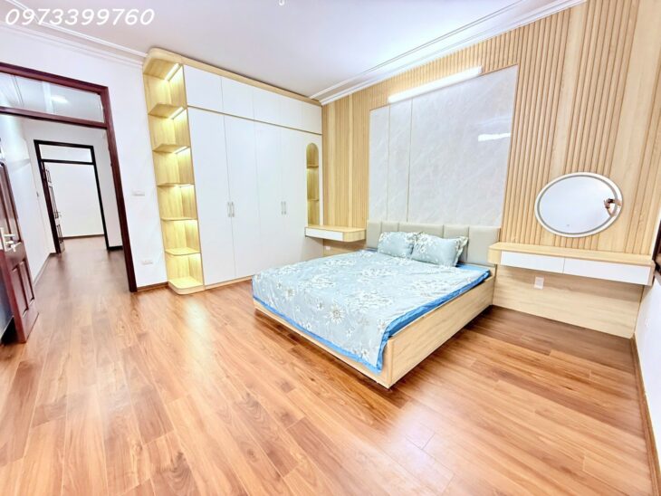 NHÀ VIP TRUNG TÂM HOÀI ĐỨC – 3 MẶT THOÁNG – Ô TÔ 7 CHỖ VÀO NHÀ