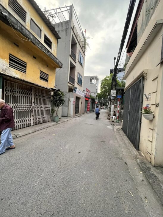 HOA LÂM nhỉnh 8 tỷ 45m LÔ GÓC Ô TÔ ĐỖ CỬA NGÕ THÔNG,LONG BIÊN HÀ NỘI