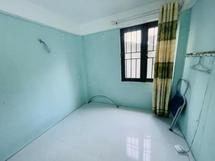 ???? Bán nhà 4 tầng, 3 ngủ gần Cầu Rồng, vài bước ra đường chỉ nhỉnh 3 tỷ.