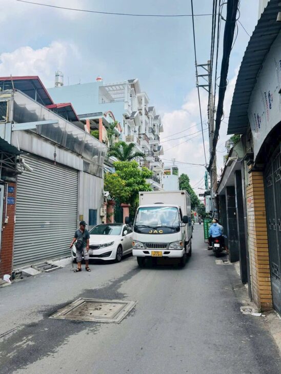 BÁN NHÀ MẶT TIỀN KINH DOANH KHU CITILAND- SỐ NHÀ LỘC PHÁT- 50M2 – 4 TẦNG- 4 P.NGỦ- KHÔNG LỘ GIỚI-