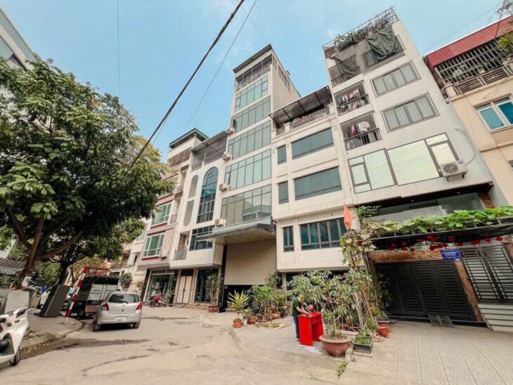 CỰC HIẾM PHẢI NHANH-Ôtô tránh Vũ Phạm Hàm(Nguyễn Khang) 60m/5Tầng/MT 6.9m 23.9Tỷ