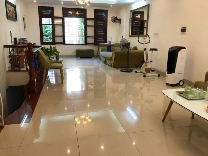 Bán nhà Phân Lô Ô tô tránh dừng đỗ- Phố Hoàng Văn Thái 52m2/ 5Tầng/MT 5.3m 19 Tỷ