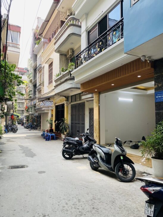 Bán nhà Phân Lô Ôtô tránh Hoàng Văn Thái 50/55m x 5Tầng Thang máy, MT 4.7m 21.6 Tỷ
