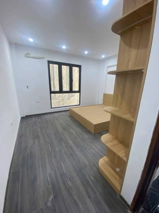 BÁN NHÀ QUAN NHÂN 35M 6T MT4,3 THANG MÁY GIÁ NHỈNH 9TY CÒN THƯƠNG LƯỢNG !5M RA Ô TÔ