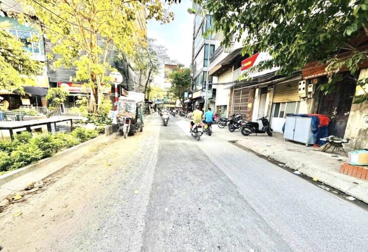 Mảnh Đất Hiếm-View Hồ Ngõ 135 Đội Cấn (Ngọc Hà) 95m/ MT 4.2m 36.8 Tỷ,Ôtô tránh