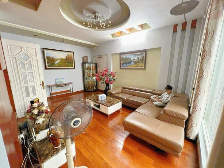 CỰC HIẾM PHẢI NHANH-Ôtô tránh Vũ Phạm Hàm(Nguyễn Khang) 60m/5Tầng/MT 6.9m 23.9Tỷ