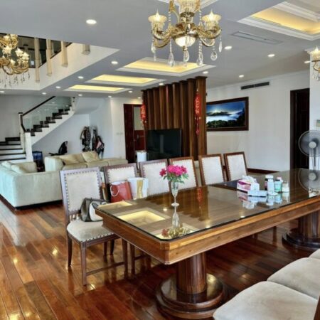 ????Siêu Penthouse Tú Mỡ, Cầu Giấy 401m2, Nội thất VIP, Bể bơi riêng, 35.8 Tỷ ????Siêu Penthouse Tú Mỡ, Cầu Giấy 401m2, Nội thất VIP, Bể bơi riêng, 35.8 Tỷ