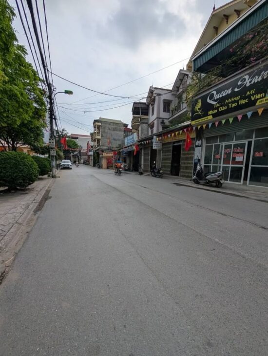 ???? BÁN NHÀ SIÊU HOT – NGAY SÁT VINHOMES ĐAN PHƯỢNG –. 60m² – 5 TỶ – ÔTO ĐÁNH VÕNG TRƯỚC CỬA