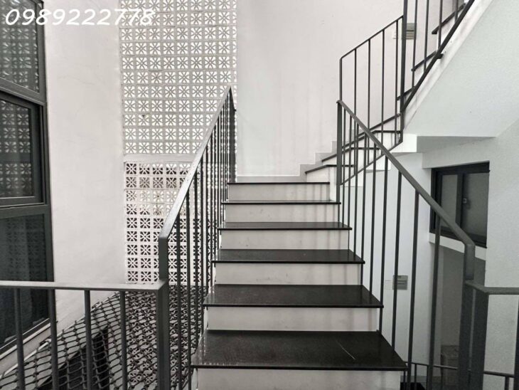 CHDV 14 PHÒNG LÊ QUANG ĐỊNH- 110M2 A4 – 5 TẦNG KTS THIẾT KẾ – HẺM TRẢI NHỰA Ô TÔ 7 CHỖ, 3 CĂN RA