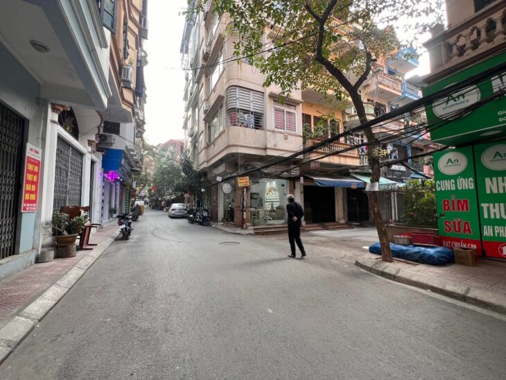 Nhà Phố Kim Mã- BA ĐÌNH 6.5 tỷ, 34M2 x6Tầng. Ngõ thông,ô tô tránh+kinh doanh