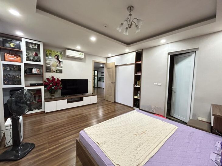 NHÀ MẶT PHỐ ĐỘI NHÂN–BA ĐÌNH, 4TẦNG x102M2–MT 7m CHỈ 50 Tỷ-PHỐ VIP KINH DOANH