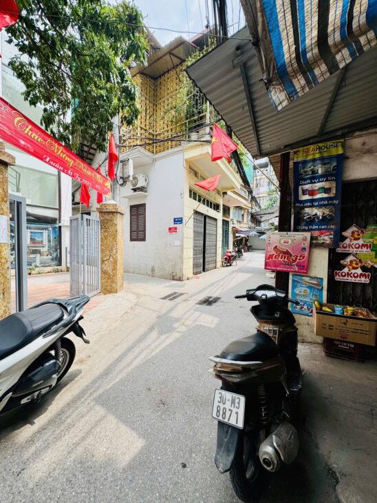 BÁN NHÀ LÔ GÓC ĐƯỜNG HOÀNG MAI – 3 MẶT THOÁNG – Ô TÔ TRÁNH – 60M² – 13.8 TỶ