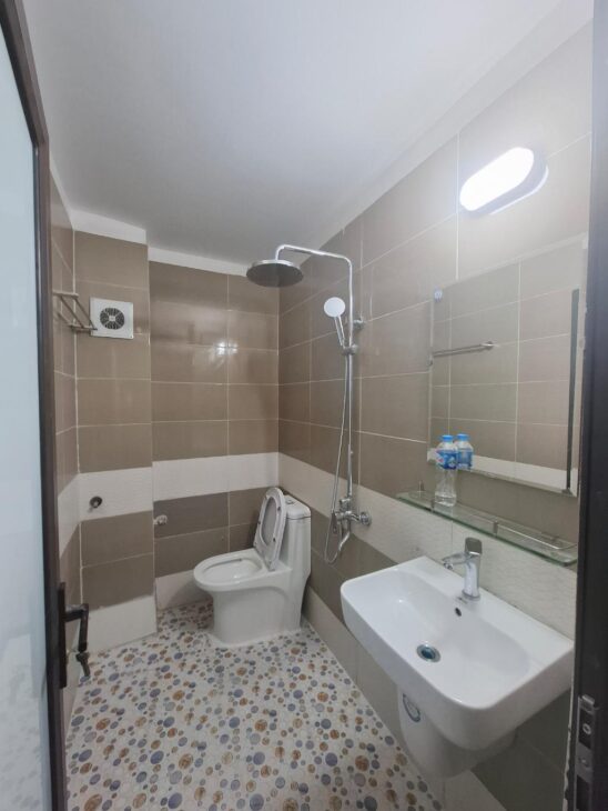 BÁN NHÀ PHÂN LÔ ĐƯỜNG HOÀNG MAI, TRƯƠNG ĐỊNH, Ô TÔ ĐỖ CỬA, 38M2. 7,35 TỶ