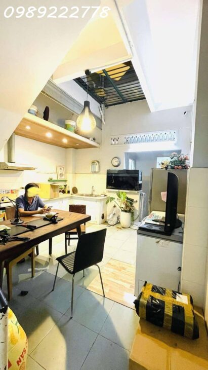 [#QUẬN_1]—P.TÂN ĐỊNH- HXH- CHỈ 5 CĂN RA MẶT TIỀN – ( 4×17.5)- 4 TẦNG BTCT- 5 PHÒNG- CHÍNH CHỦ 1 ĐỜI.