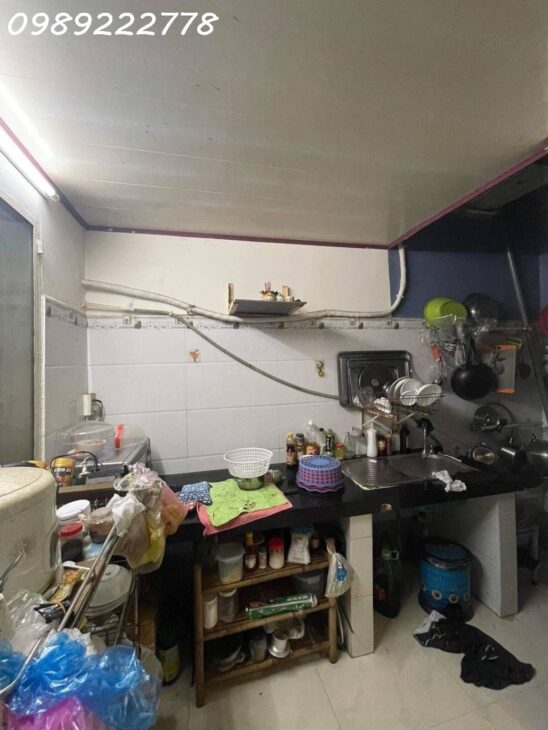 TRUNG TÂM [#BÌNH_THẠNH]- P21- HẺM XE HƠI ĐẬU CỬA – 4PN- CÓ SÂN ĐỂ XE PHÍA TRƯỚC- CHÍNH CHỦ LÂU NĂM.