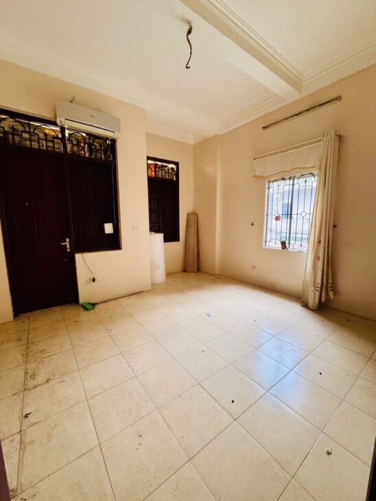 BÁN NHÀ LÔ GÓC ĐƯỜNG HOÀNG MAI – 3 MẶT THOÁNG – Ô TÔ TRÁNH – 60M² – 13.8 TỶ