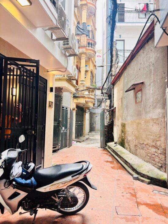 Bán Căn Hộ Dịch Vụ Phố Dương Quảng Hàm (Nguyễn Văn Huyên) 40/45m, 5Tầng 9.65 Tỷ