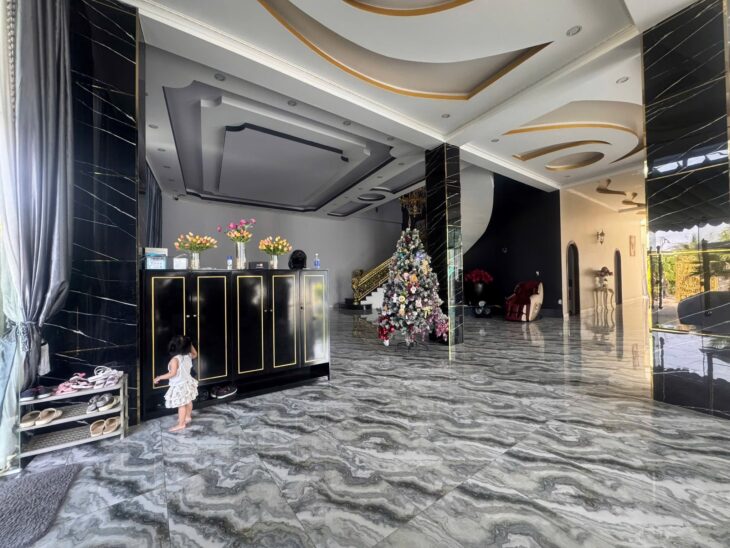 Bán Biệt Thự đẹp 1140m2 tại diên hòa giá rẻ 27 tỷ.