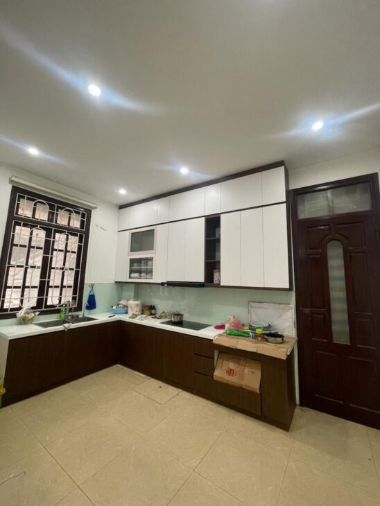 BÁN NHÀ NGUYỄN CHÍNH – LÔ GÓC – 45M2 – 14.2 TỶ – Ô TÔ TRÁNH – KINH DOANH